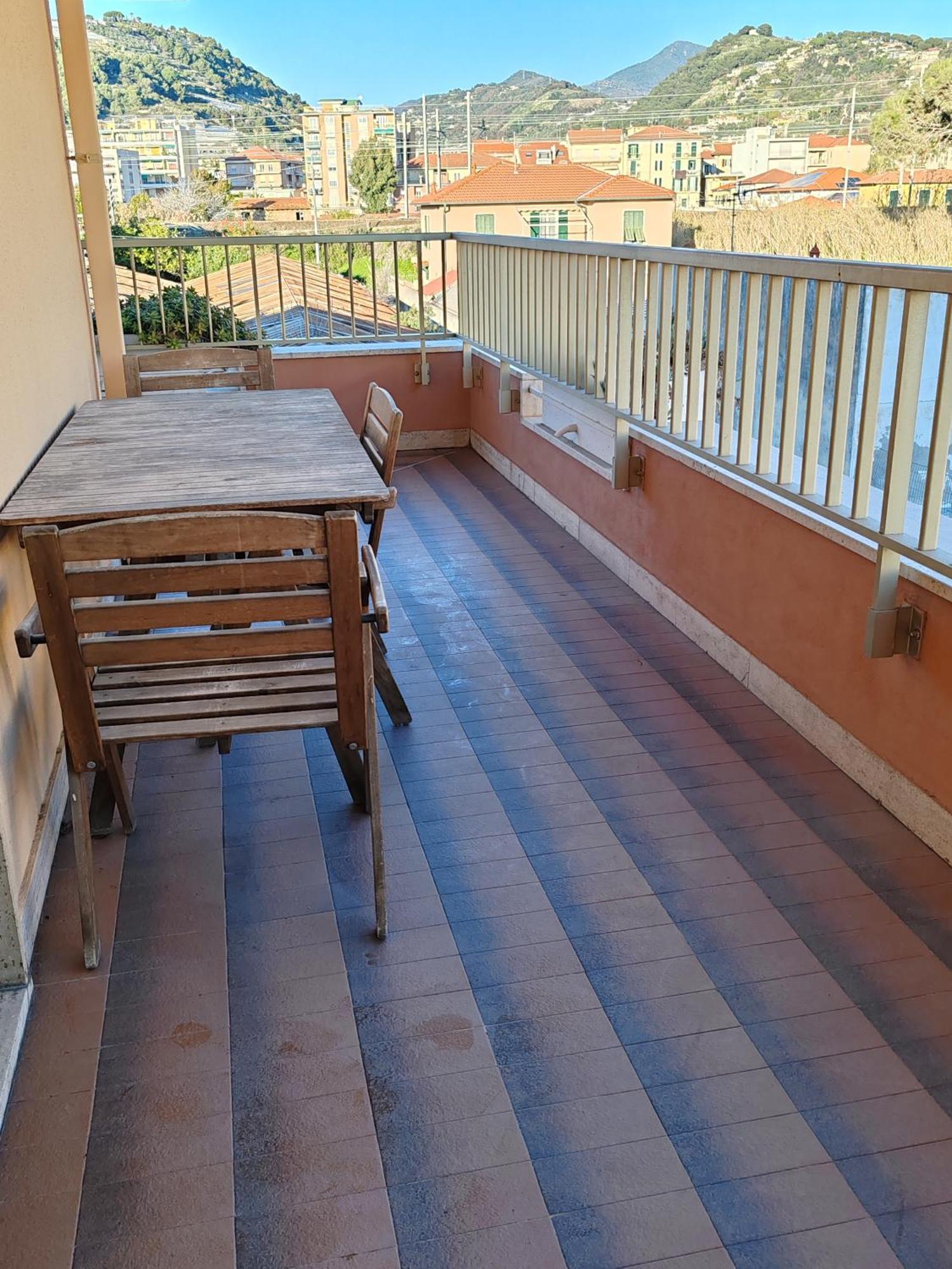 Apartament Relax Al Mare Vallecrosia Zewnętrze zdjęcie